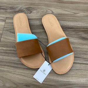 New Volcom Sandals